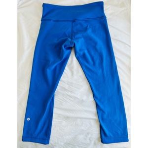 Lululemon DOUBLE SIDED Leggings, Size 6 Navy/Light Blue